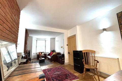 3 bedroom terraced house for sale, Belgrave Street, Swindon SN1