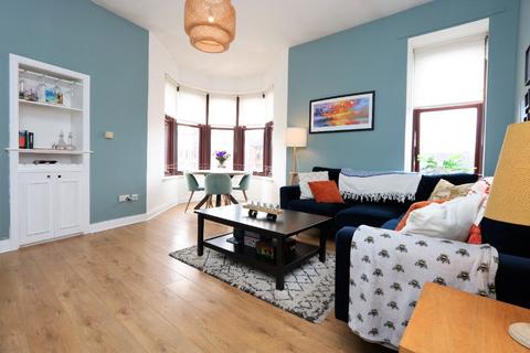 2 bedroom flat to rent, Balshagray Crescent, Glasgow, G14