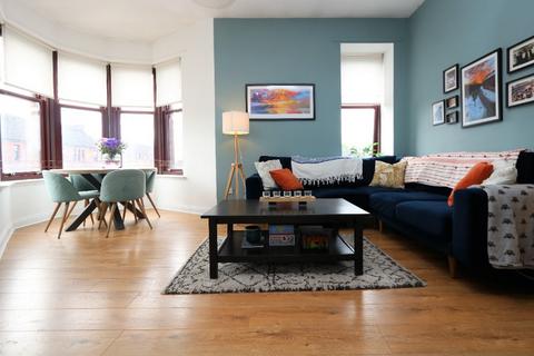2 bedroom flat to rent, Balshagray Crescent, Glasgow, G14