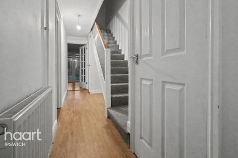 3 bedroom end of terrace house for sale, Cowslip Close, Ipswich