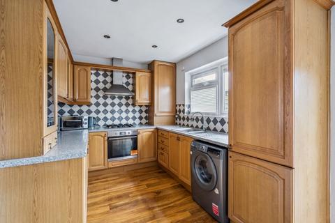 2 bedroom terraced house for sale, Ashridge Drive, South Oxhey, Watford, WD19