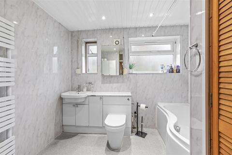 5 bedroom house for sale, New Road, High Wycombe HP12