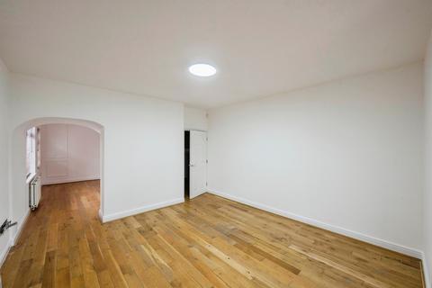3 bedroom apartment for sale, Victorian Crescent, Town Moor, Doncaster