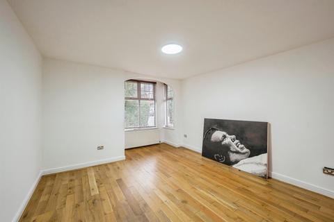3 bedroom apartment for sale, Victorian Crescent, Town Moor, Doncaster