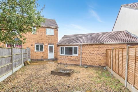 2 bedroom end of terrace house for sale, Yarbury Way, Somerset BS24