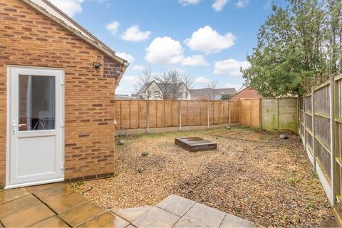 2 bedroom end of terrace house for sale, Yarbury Way, Somerset BS24