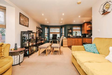undefined, Crownoakes Drive, Wordsley, STOURBRIDGE