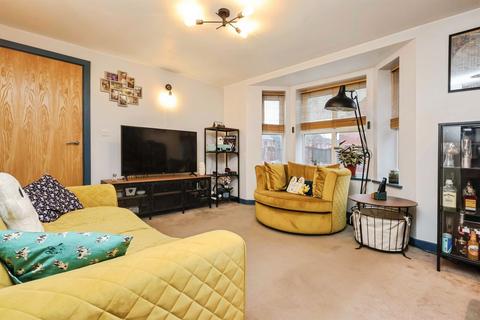 undefined, Crownoakes Drive, Wordsley, STOURBRIDGE