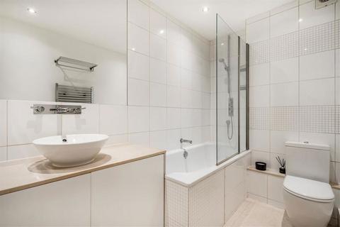 2 bedroom flat for sale, Beaufort Street, London SW3