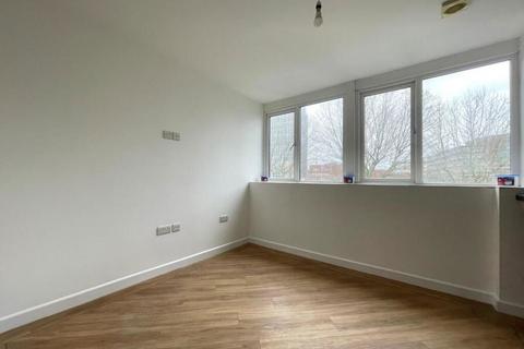 1 bedroom apartment for sale, Isambard Brunel Road, Portsmouth, Hampshire, PO1 2RX
