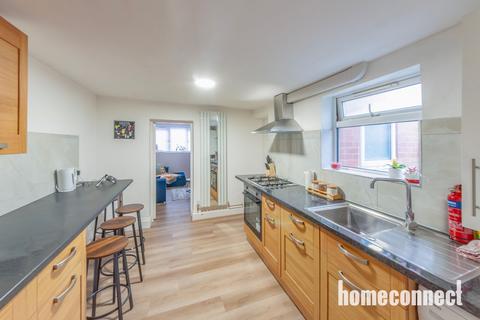 2 bedroom flat to rent, 2 Keogh Road, Stratford E15