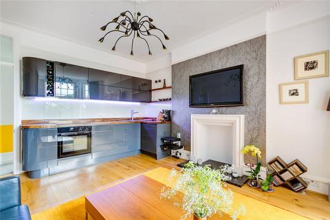 2 bedroom flat to rent, Sutton Court, London W4