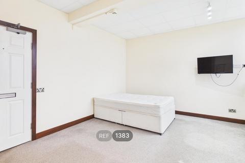 1 bedroom hotel room to rent, Anchor House, Anlaby Road, HU3 2PB