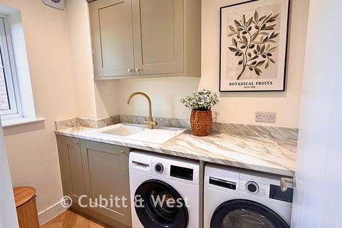 5 bedroom detached house for sale, The Orchards, Primrose Drive, Ridgewood, East Sussex