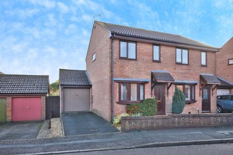 2 bedroom semi-detached house for sale, Ashmead, Yeovil