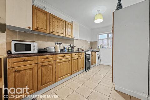 4 bedroom terraced house for sale, Wilson Marriage Road, Colchester