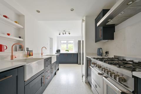 3 bedroom semi-detached house for sale, Pickets Close, Bushey Heath, WD23