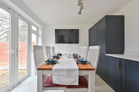 3 bedroom semi-detached house for sale, Pickets Close, Bushey Heath, WD23