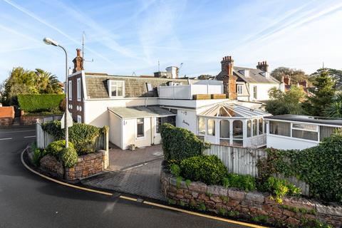 3 bedroom semi-detached house for sale, Le Mont Les Vaux, St Brelade JE3