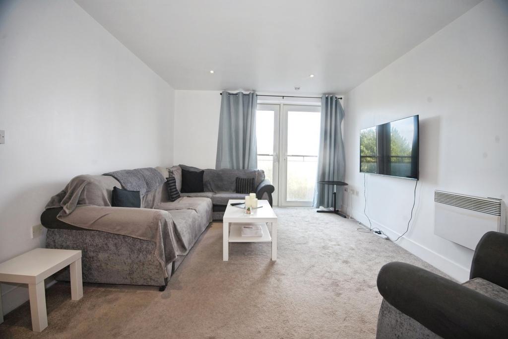Living/Dining Area