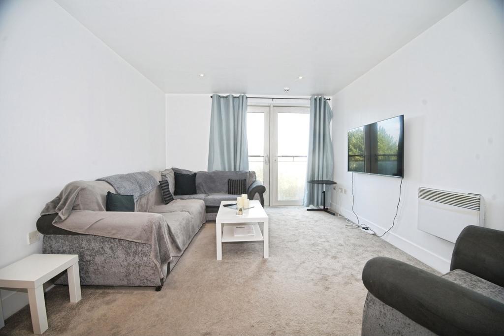 Living/Dining Area