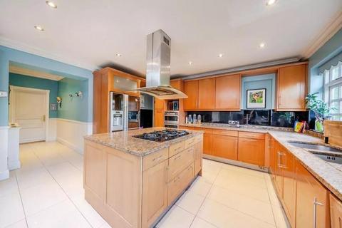 undefined, Grange Avenue, Totteridge