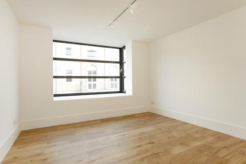 undefined, Union Street Kingston Upon Thames KT1