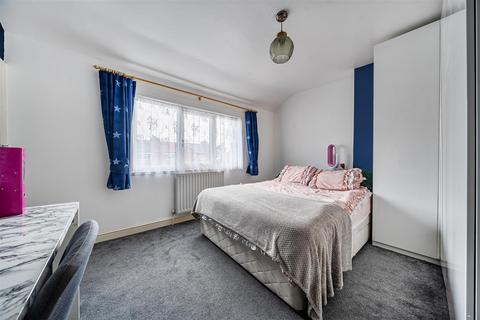 3 bedroom end of terrace house for sale, Mangravet Avenue, Maidstone