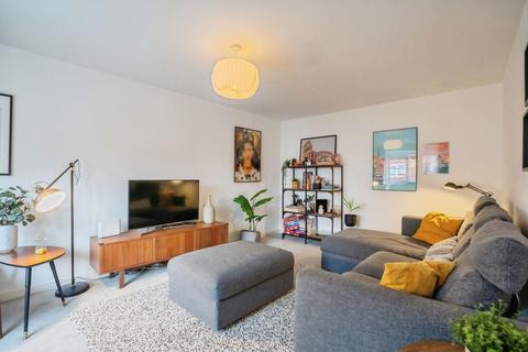 3 bedroom detached house for sale, Woodford Drive, Widnes