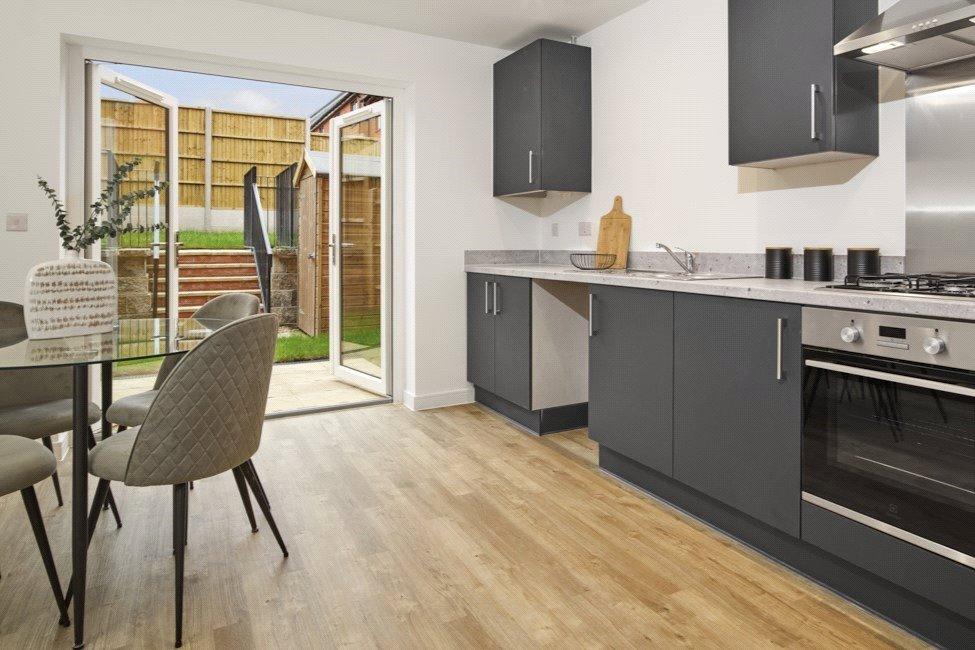 Kitchen/Dining