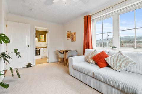 2 bedroom flat for sale, Castlegreen Crescent, Dumbarton, West Dunbartonshire, G82