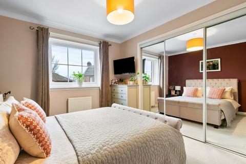 2 bedroom flat for sale, Castlegreen Crescent, Dumbarton, West Dunbartonshire, G82