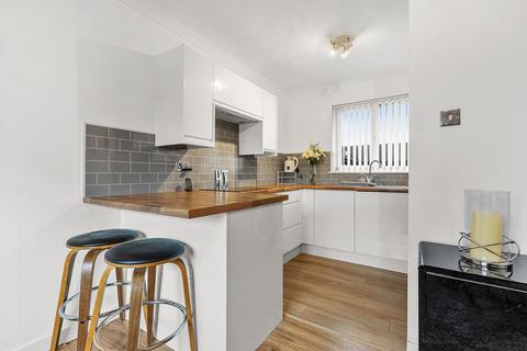 2 bedroom flat for sale, Anchor Crescent, Paisley, PA1
