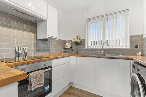 2 bedroom flat for sale, Anchor Crescent, Paisley, PA1