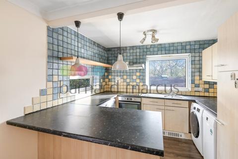 2 bedroom flat for sale, Coombe Road, Croydon
