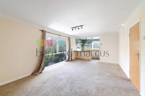 2 bedroom flat for sale, Coombe Road, Croydon