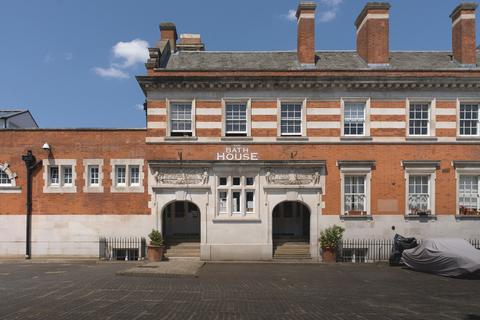1 bedroom ground floor flat for sale, The Bath House II, London E2