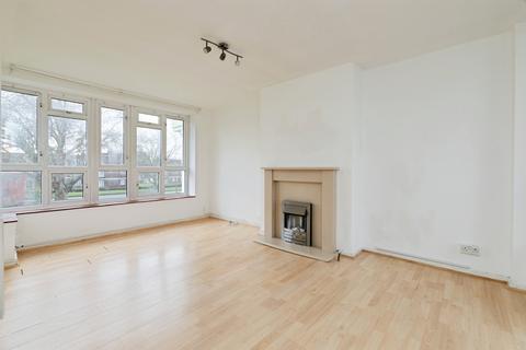 2 bedroom flat for sale, Longbridge Road, Barking