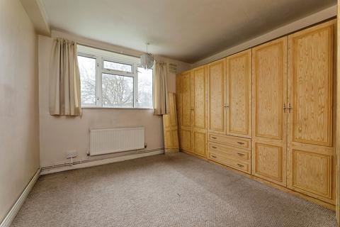 2 bedroom flat for sale, Longbridge Road, Barking