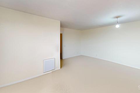 2 bedroom flat to rent, Thames View, Ilford, IG1