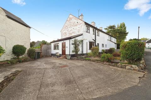 3 bedroom character property for sale, The Green, Weston-On-Trent, Derby
