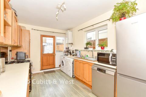 3 bedroom terraced house for sale, Heidelberg Road, Southsea PO4