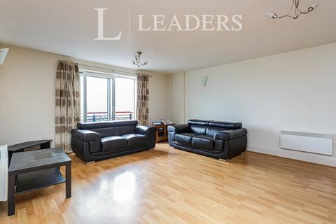 2 bedroom flat to rent, Brecon House, The Canalside, Portsmouth, PO1