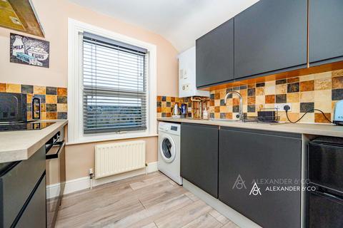1 bedroom flat to rent, Lawn Lane, Hemel Hempstead, Hertfordshire, HP3