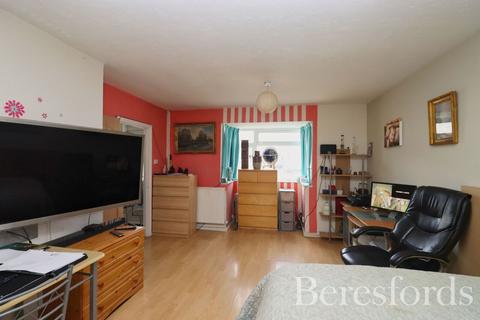 2 bedroom end of terrace house for sale, Forest Drive, Chelmsford, CM1