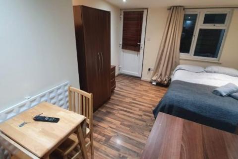 1 bedroom flat to rent, Chatsworth Road