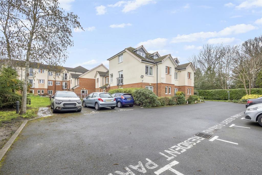 Calverley Court 33-025.jpg