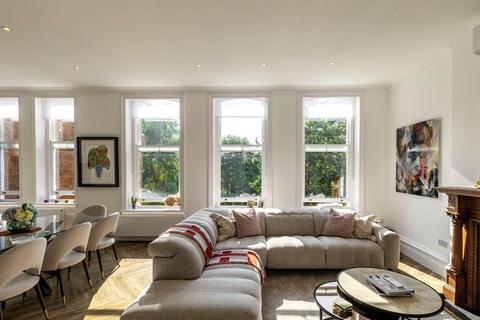 3 bedroom apartment for sale, Lindfield Gardens, Hampstead, London, NW3
