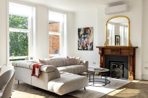 3 bedroom apartment for sale, Lindfield Gardens, Hampstead, London, NW3