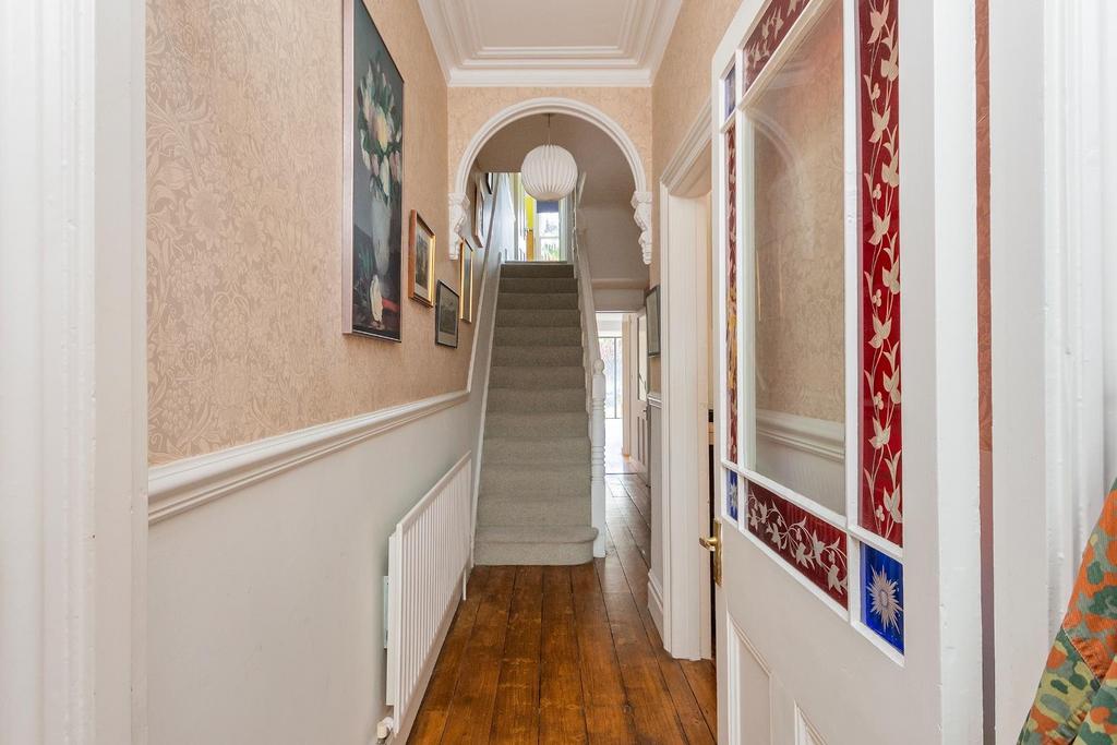 1 H1 RKE - Hallway A.jpg